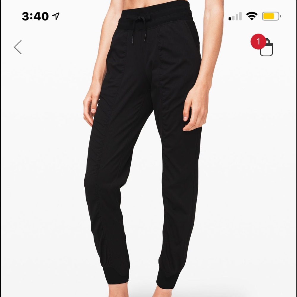 BRAND NEW lululemon dance studio jogger